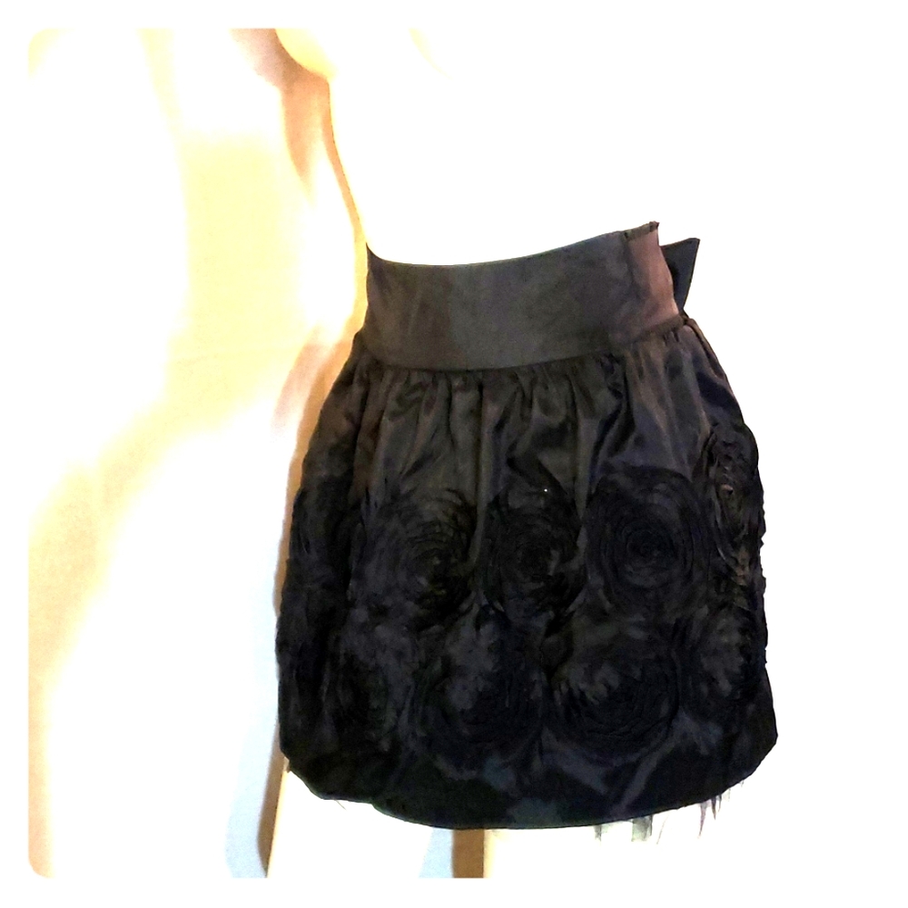 Candie's Girl 3D black rose detailed flowers tulle skirt size M